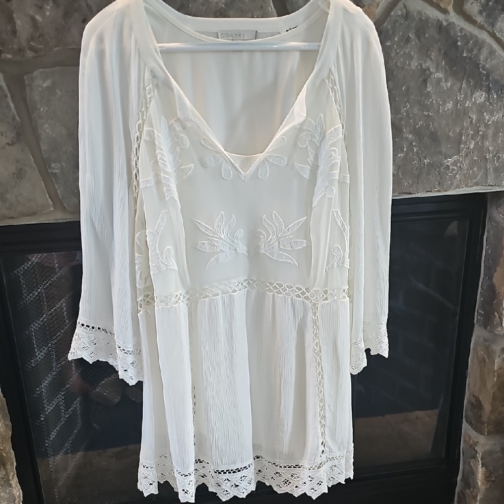 Pale Sky 2pc Ivory Lace Trim Top 2X